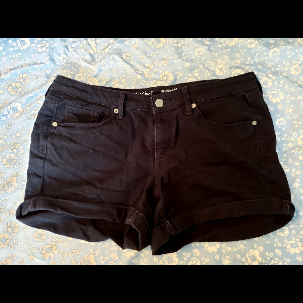Mid-Rise Mossimo Black Denim Shorts